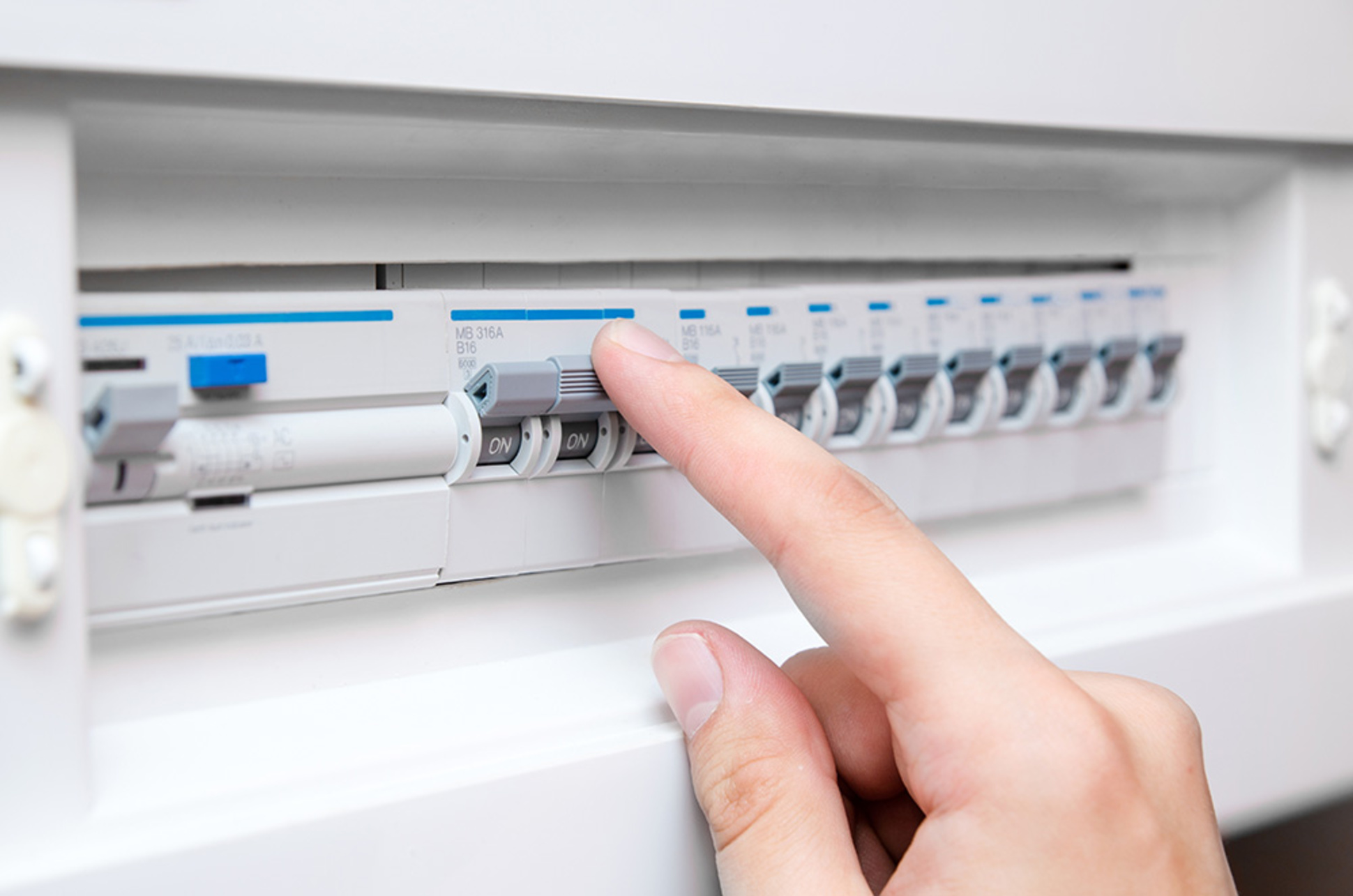 Schalt&shy;schrank&shy;bau bei Elektro Heil GmbH in Koblenz